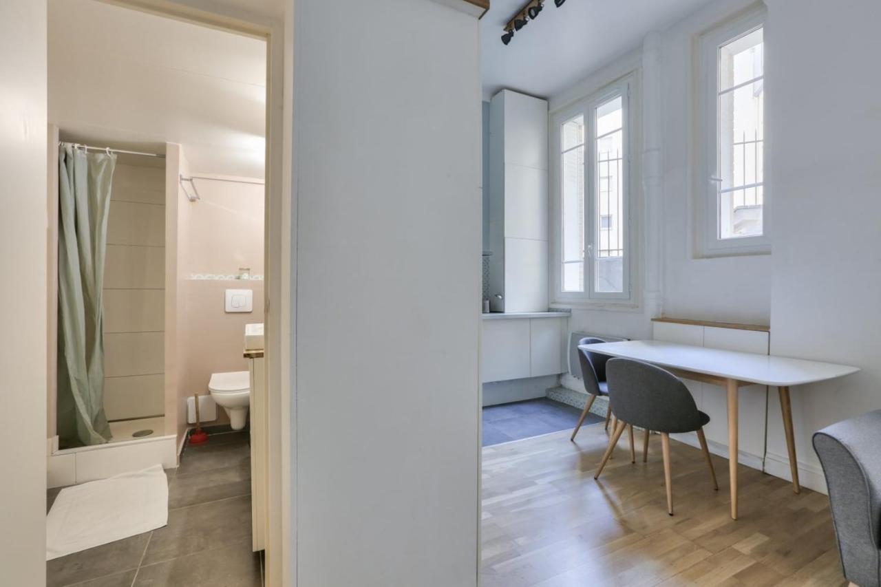 Apartament Charming Studio - Paris 18Th District Zewnętrze zdjęcie