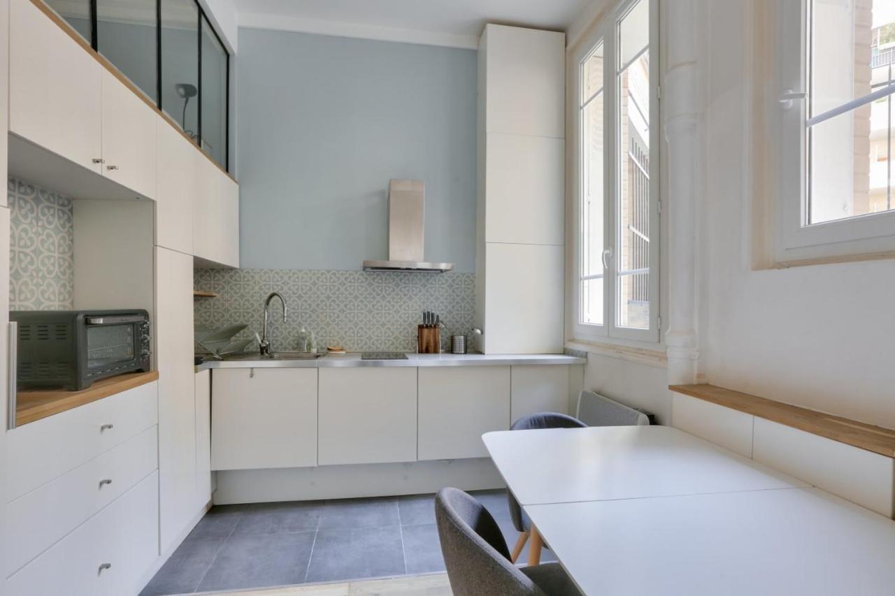 Apartament Charming Studio - Paris 18Th District Zewnętrze zdjęcie